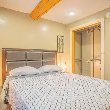 Tucked Away Timber Lower Suite Fairbanks Exterior photo